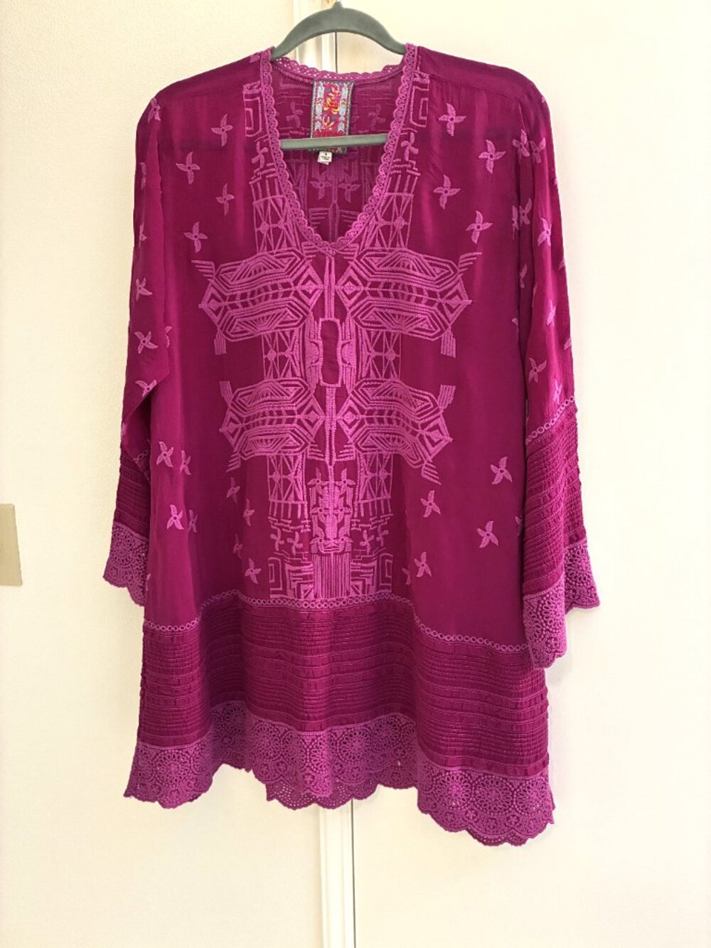 Johnny Was Magenta Leena Embroidered Tunic - Picture 2 of 13